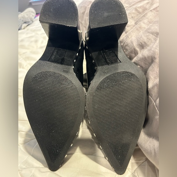 Charles by Charles David Dodger Chelsea Boot - Picture 3 of 4